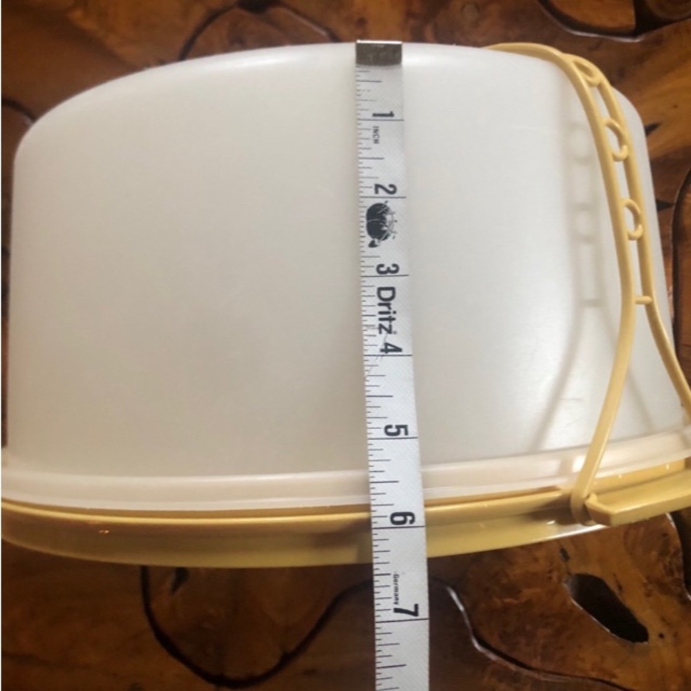 Tupperware Cake Holder Storage Transporter Harvest Gold 3 Pieces - Picture 7 of 8